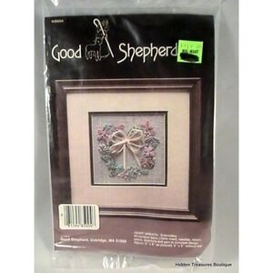 "Heart Wreath" Embroidery Kit by Good‎ Shepherd #WS5004